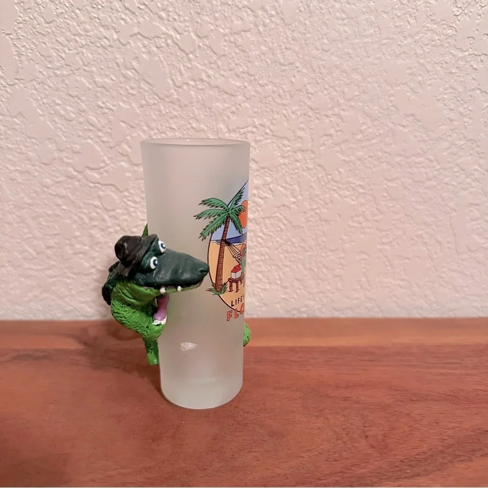 Florida Souvenir Shot Glass NWOT